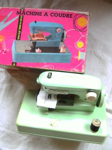 Machine coudre jouet - à,